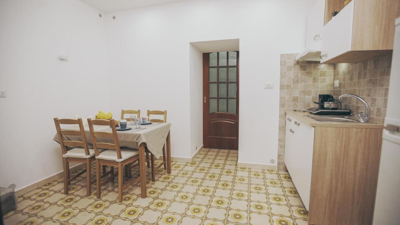 Cortile Oliva Apartment CTA Exterior foto